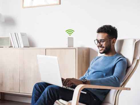 devolo WiFi 6 Repeater 5400, WLAN Repeater, bis zu 5.400 Mbit/s, Access Point